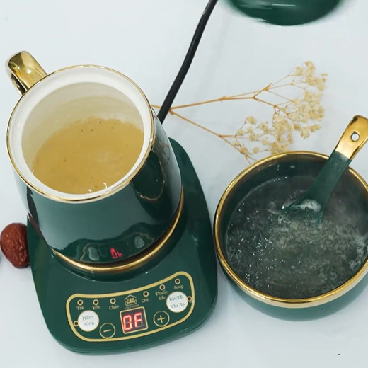 Yến chưng trong cốc, sợi yến còn nguyên